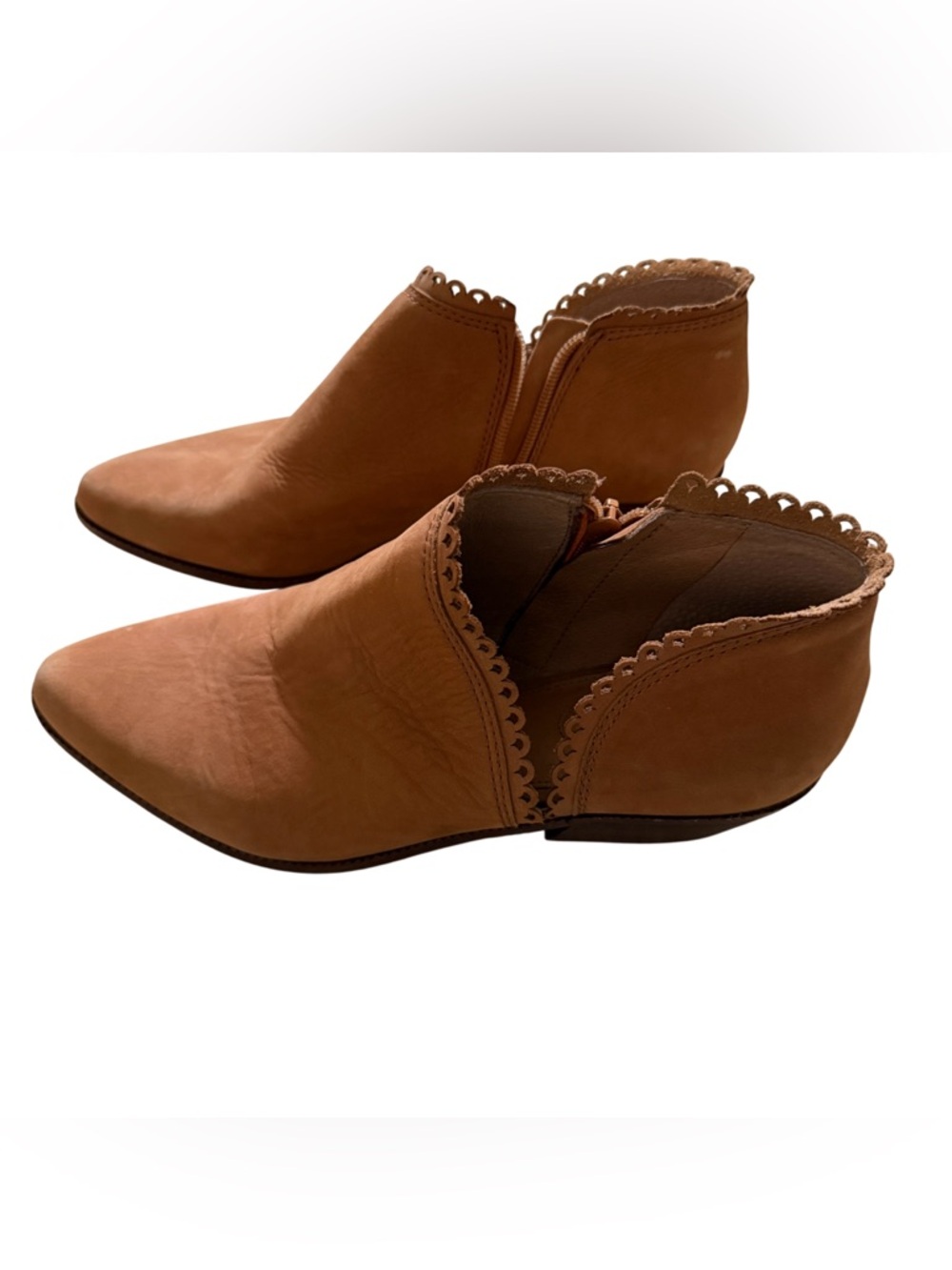 Corso Como Scalloped Edge Tan Leather Ankle Booties 9
